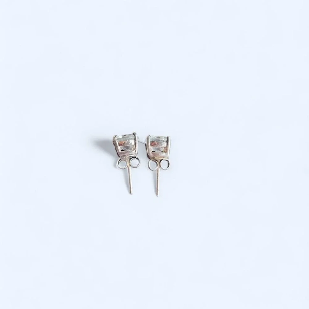 Silver cubic zirconia stud earrings
